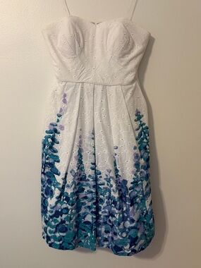 Donna Morgan White Eyelet Strapless Floral Print Dress with Sweetheart Neckline